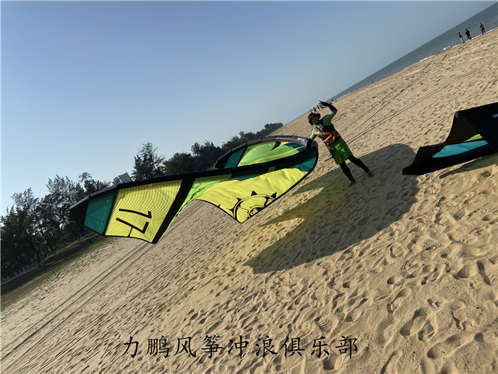 249690238_副本.jpg