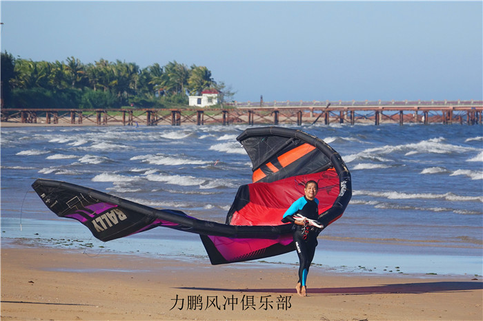 780483717_副本.jpg
